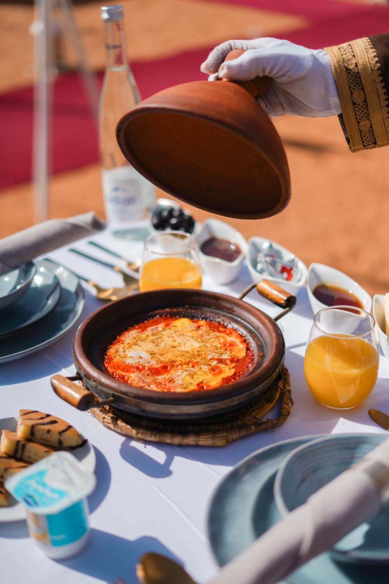 Luxury Camp Chebbi Hotel Merzouga Exterior photo